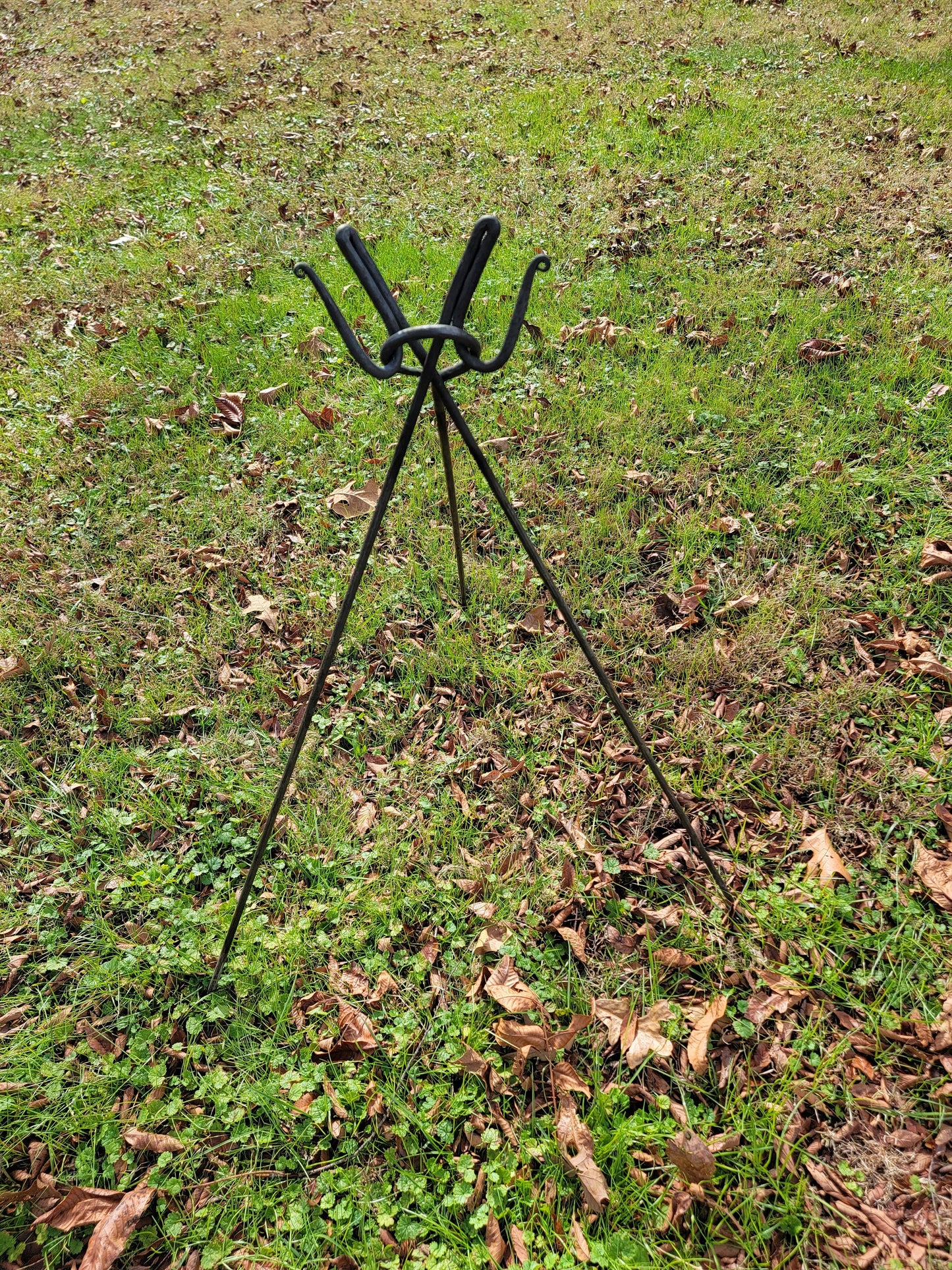 Hand Forged Campfire Tripod – Ultimate Outdoor Cooking Companion