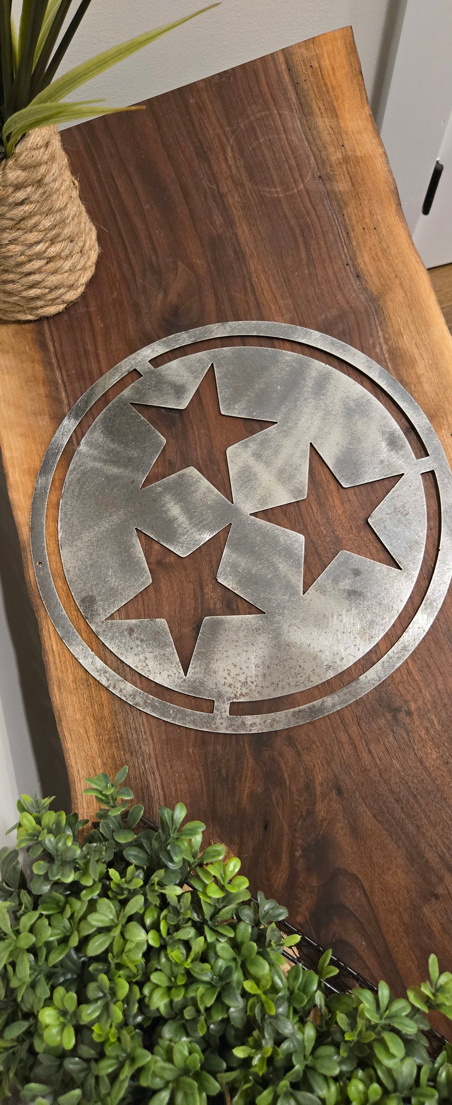 Tennessee Tri-Star Metal Wall Art – Handmade State Flag Sign for Home, Office, or Gift