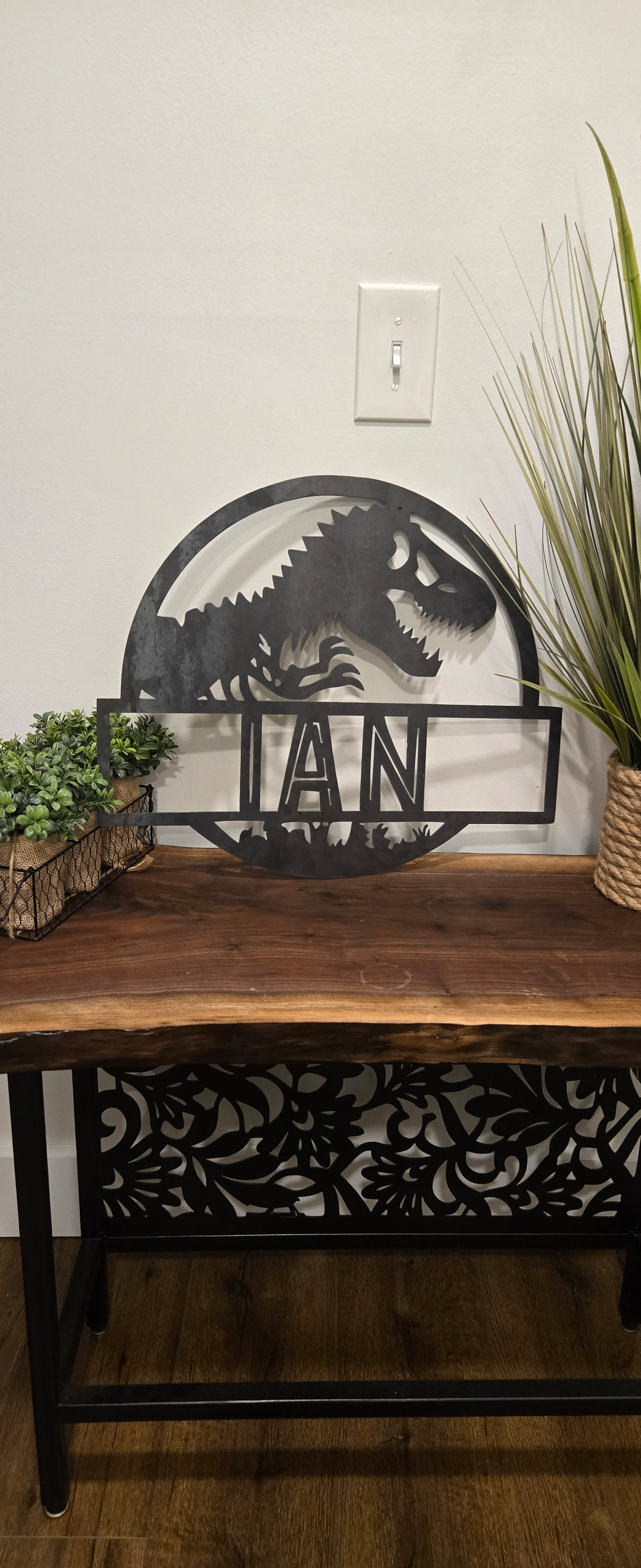 Custom Jurassic Park Dinosaur Name Sign – Personalized Metal Wall Art for Kids, Bedroom, or Nursery