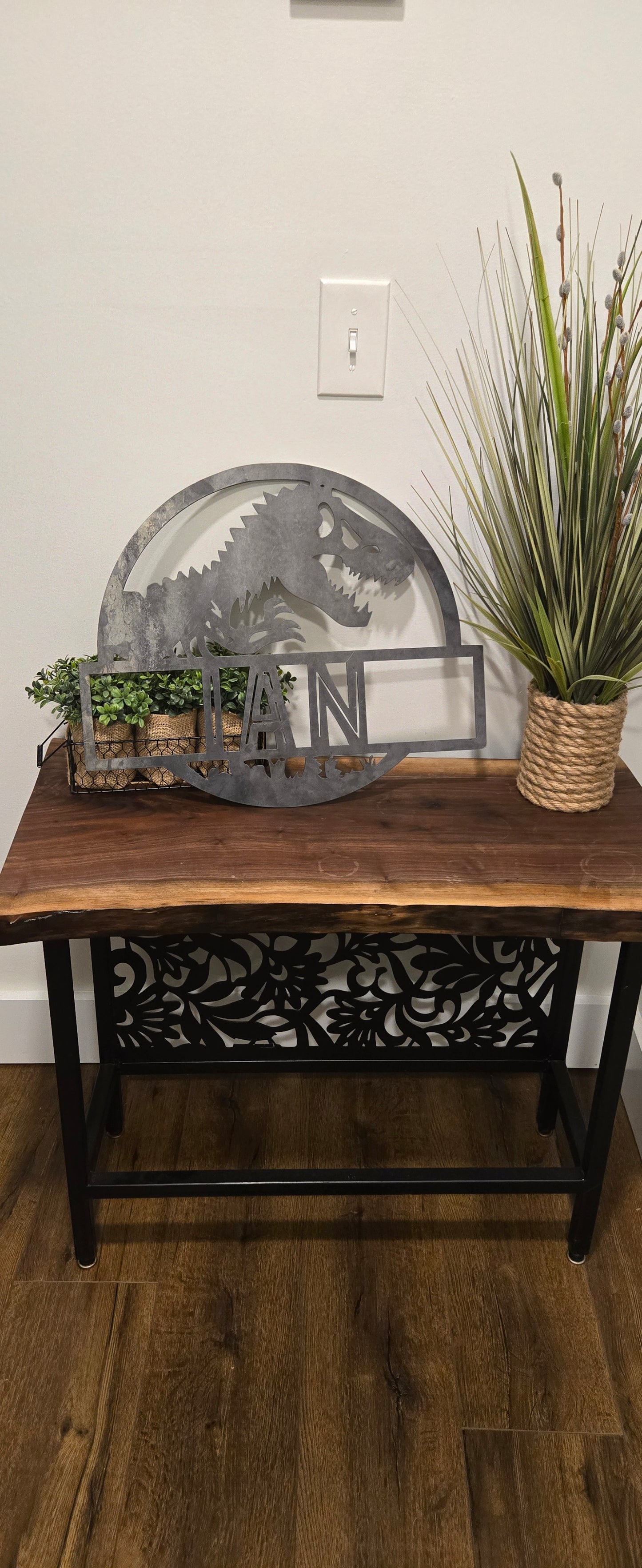 Custom Jurassic Park Dinosaur Name Sign – Personalized Metal Wall Art for Kids, Bedroom, or Nursery
