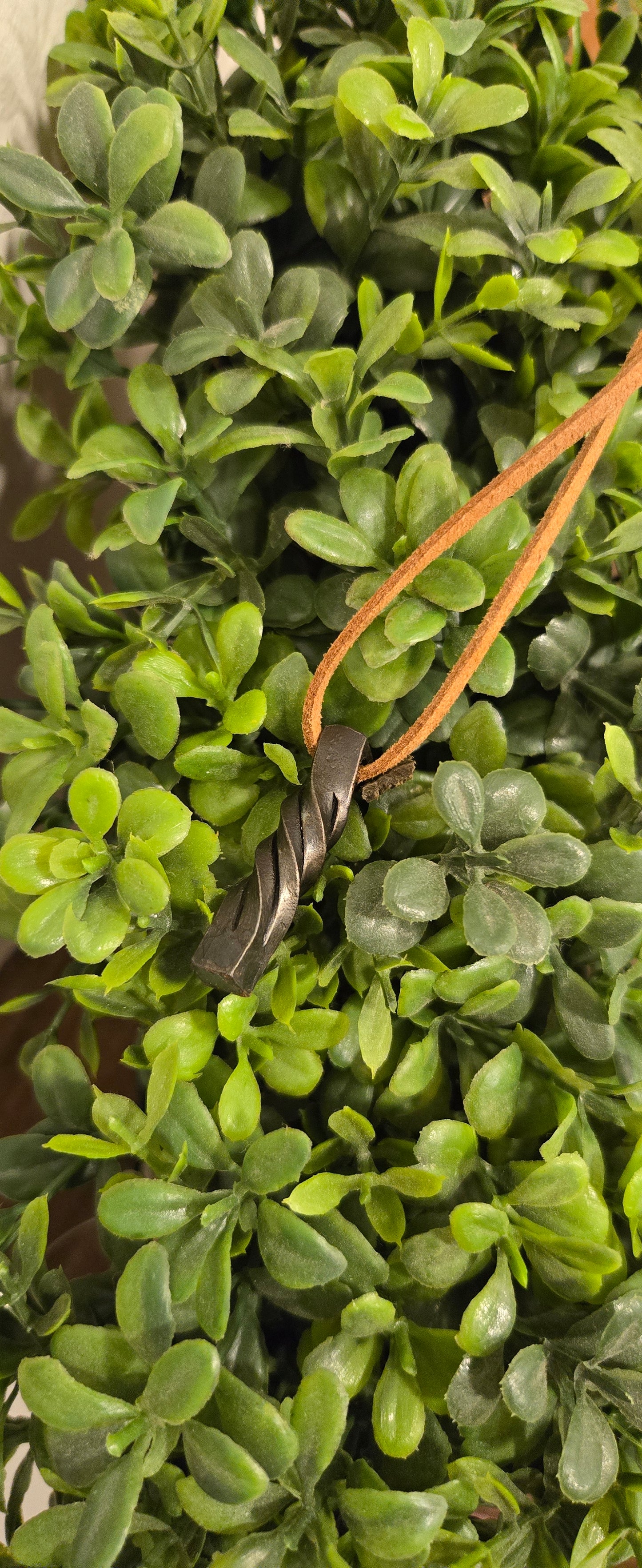 Hand-Forged Twisted Steel Pendant Necklace – Rustic Blacksmith Jewelry with Leather Cord