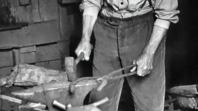 The History of Blacksmithing in Chattanooga, Tennessee: From Hand-Forged Iron to Modern Craftsmanship