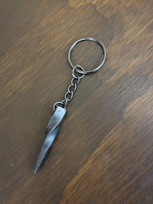 Hand-Forged Twisted Steel Keychain: A Minimalist EDC Essential with Rustic Charm