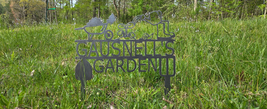 Custom Garden Sign with Personalized Text – Decorative Metal Yard Stake for Gardeners