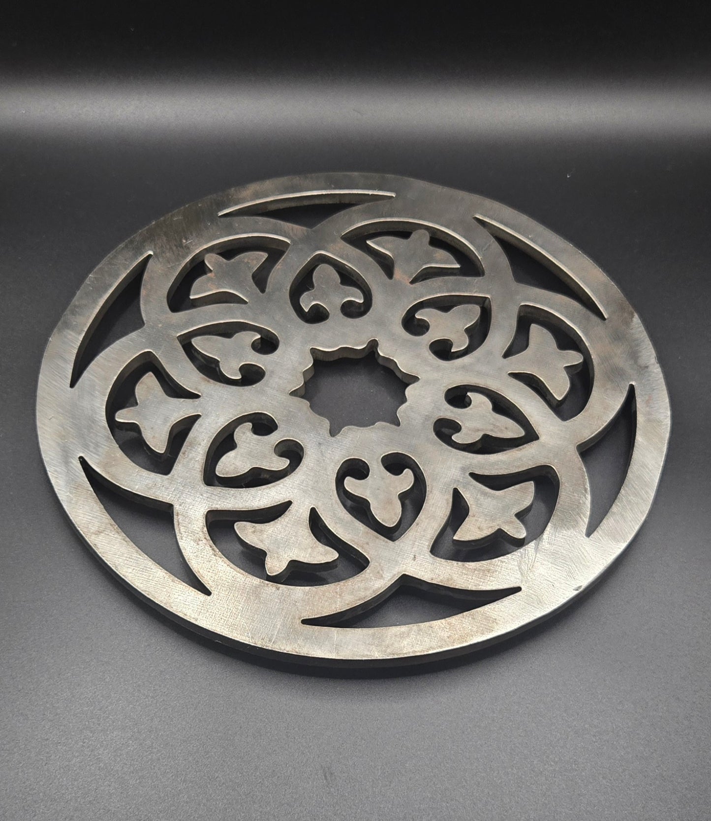 Handcrafted Metal Trivet – CNC Cut Steel Decorative Hot Plate, Rustic Table Protector, Gothic Floral Pattern, Industrial Kitchen Décor, Made in USA