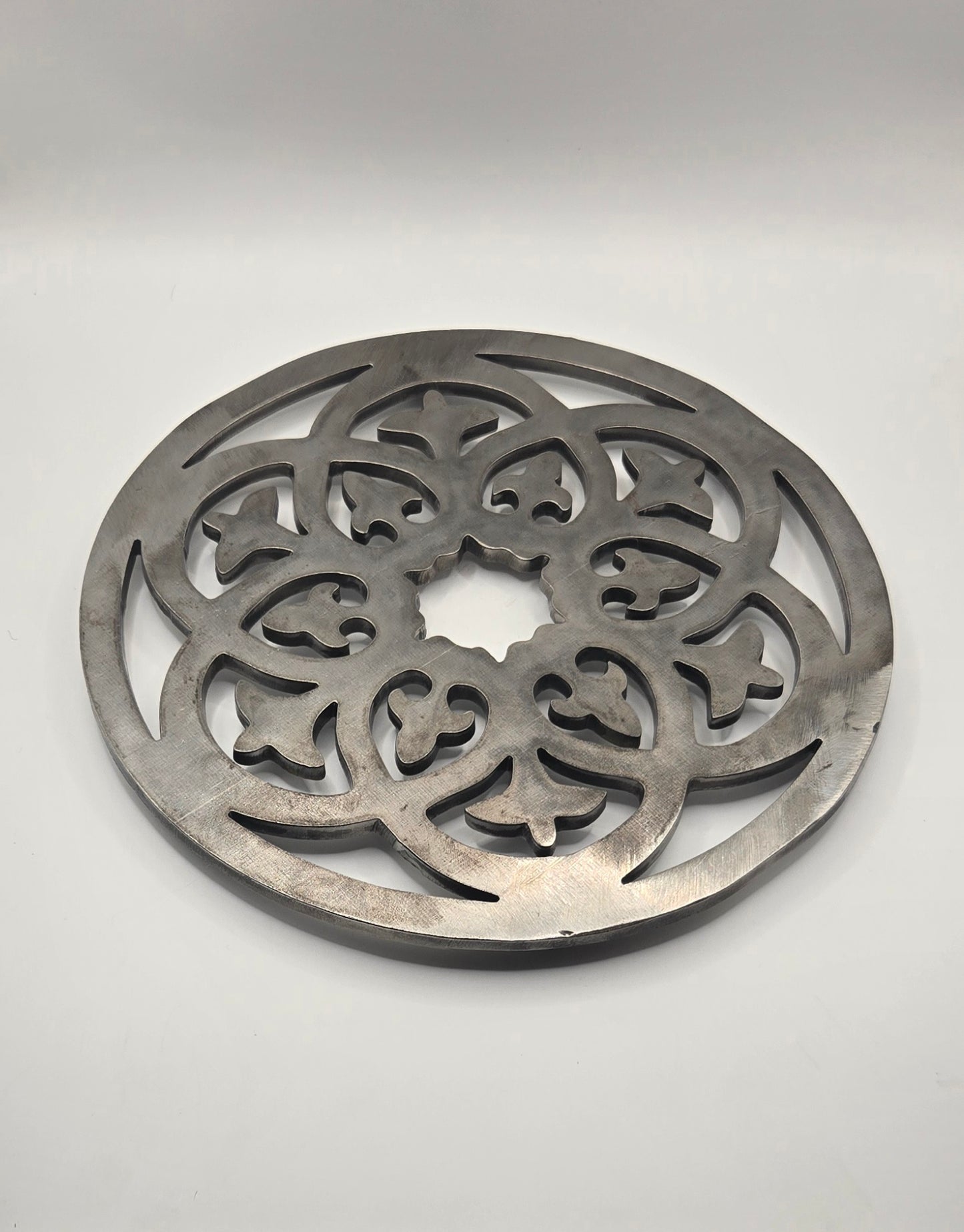 Handcrafted Metal Trivet – CNC Cut Steel Decorative Hot Plate, Rustic Table Protector, Gothic Floral Pattern, Industrial Kitchen Décor, Made in USA