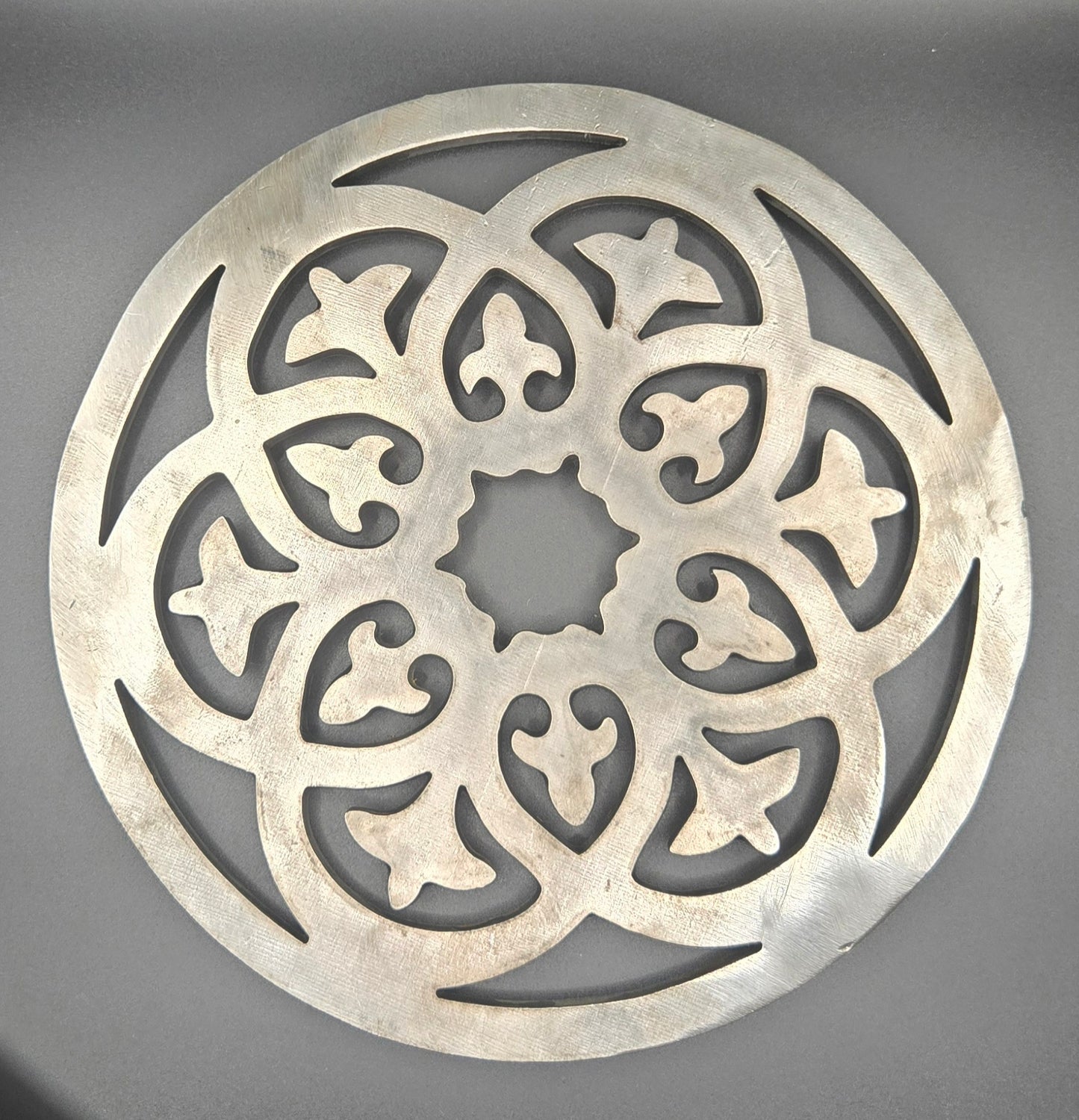 Handcrafted Metal Trivet – CNC Cut Steel Decorative Hot Plate, Rustic Table Protector, Gothic Floral Pattern, Industrial Kitchen Décor, Made in USA