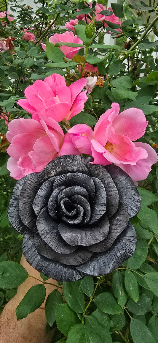 Hand-Forged Iron Rose – Blacksmith-Made Steel Flower | Eternal Metal Rose Gift for Anniversary, Memorial, or Garden Decor